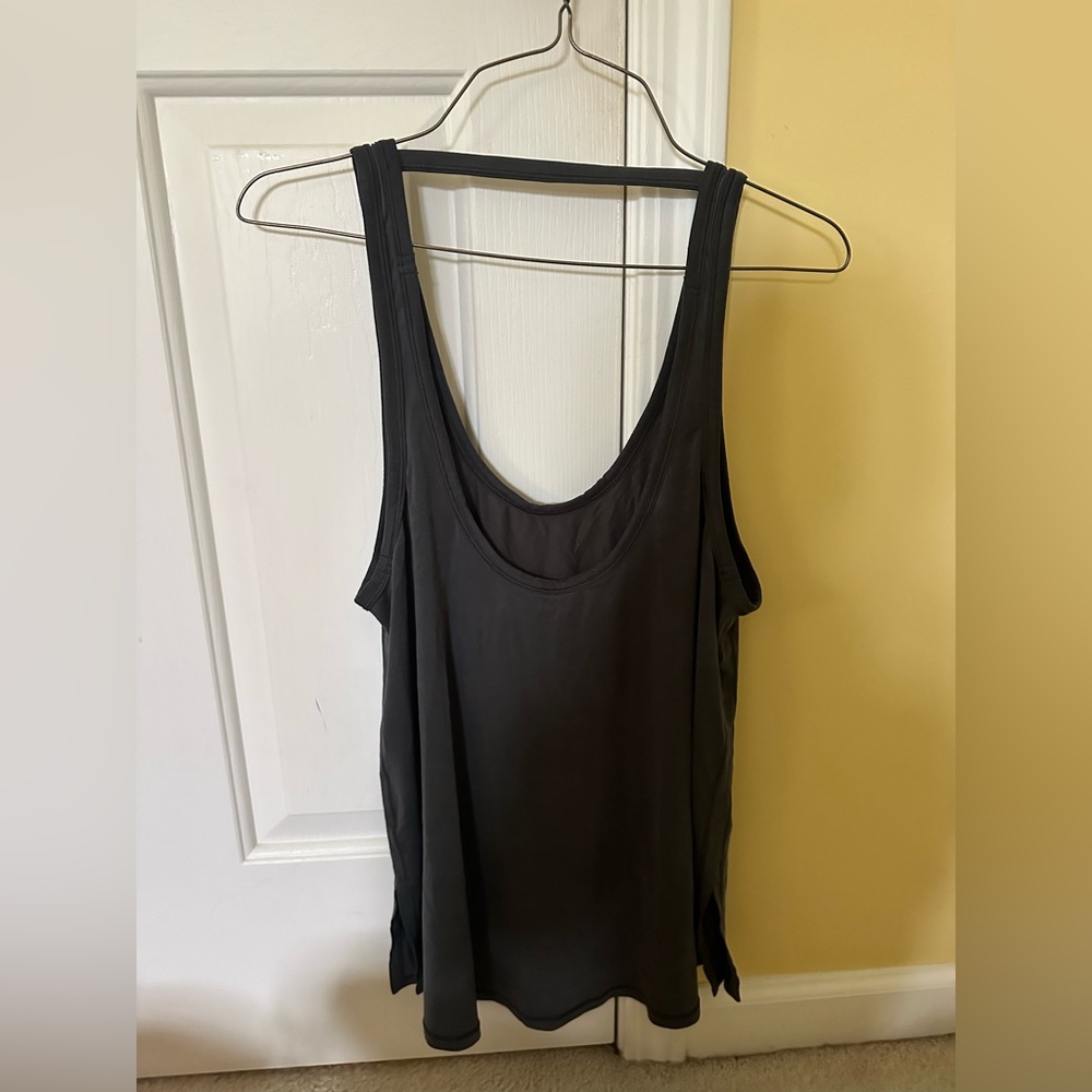 Lululemon Open Back Grey Tank